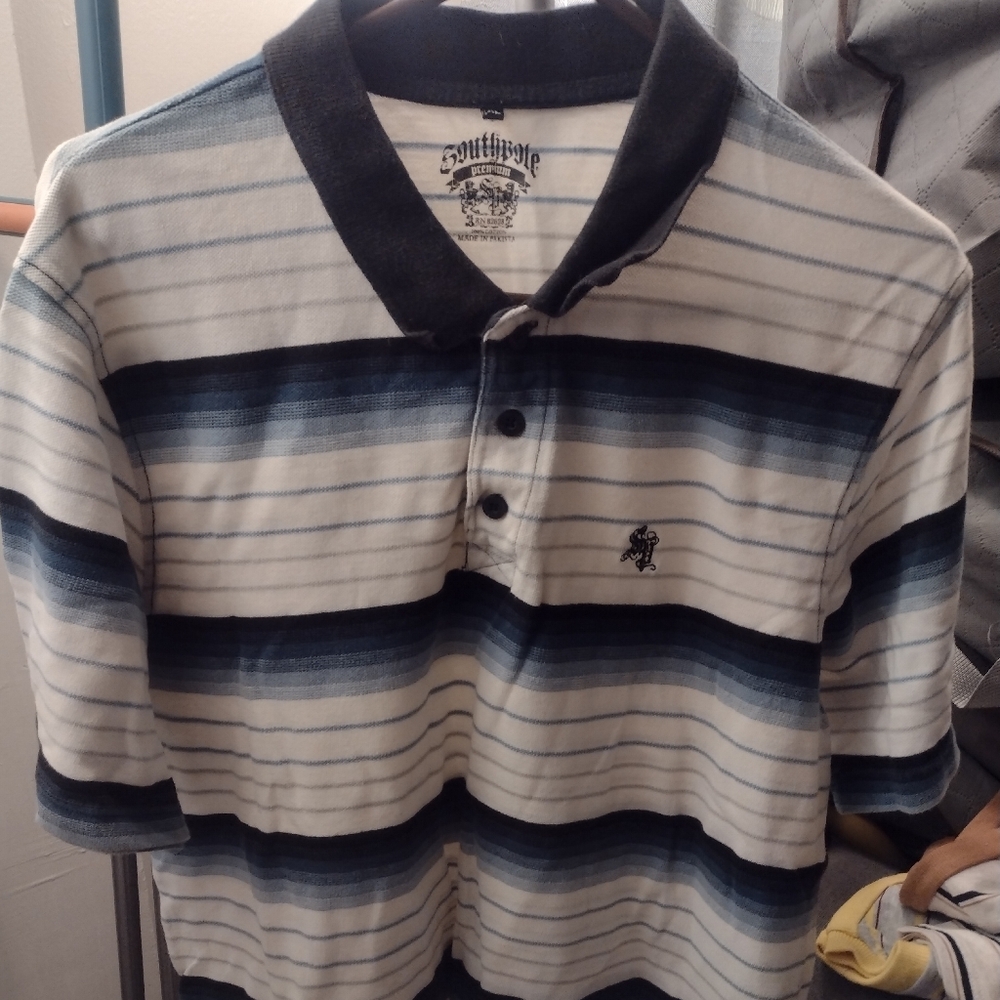 Men's South Pole Short sleeve top size XL